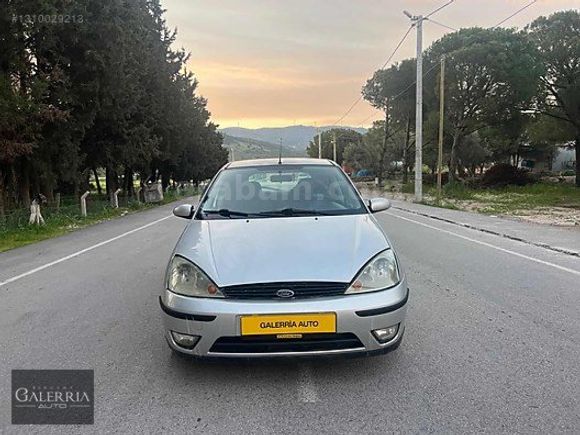 Temiz kazasız sıkı ve diri bir araç