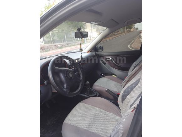 Sahibinden Seat Leon 1.6 Stella 2000 Model