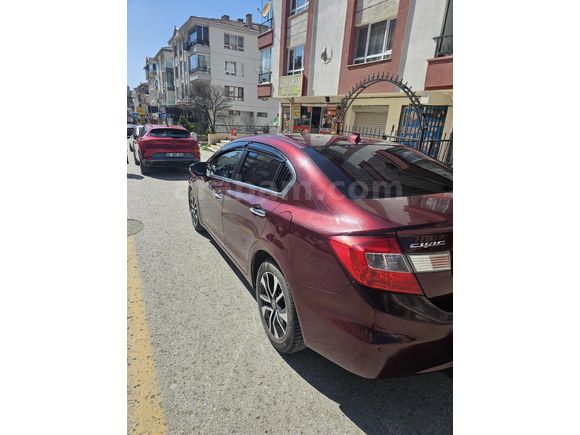 Sahibinden Honda Civic 1.6i VTEC Eco Elegance 2014 Model