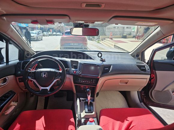 Sahibinden Honda Civic 1.6i VTEC Eco Elegance 2014 Model