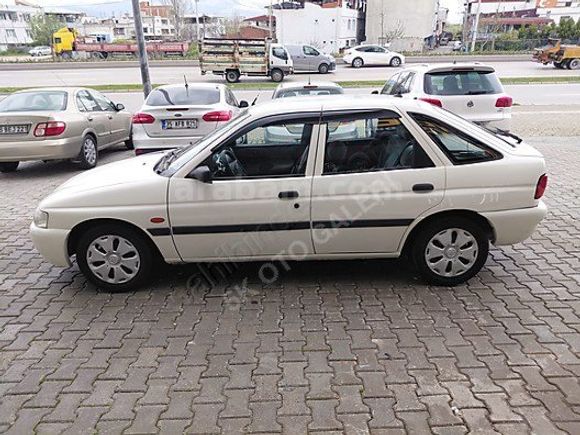 1997 MODEL KLİMALI FORD ESCORT 1.6 CLX