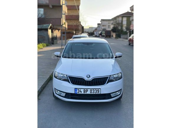 Düşük km temiz aile aracı Rapid 1.6 tdi 