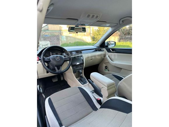 Düşük km temiz aile aracı Rapid 1.6 tdi 