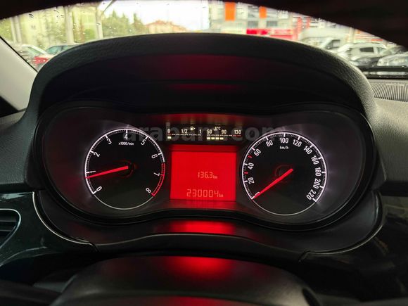 Galeriden Opel Corsa 1.2 Enjoy 2016 Model Isparta