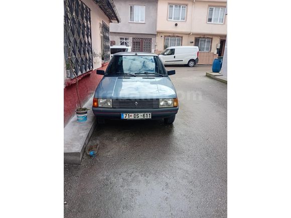 Sahibinden Renault R 9 1.4 Broadway GTE 1989 Model