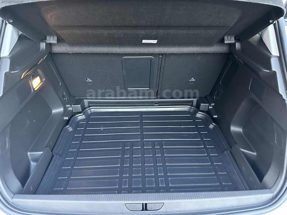 ULTİMATE PREMIUM PACK FULL PAKET 32000 KM DİZEL OTOMATİK