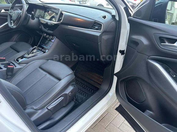 ULTİMATE PREMIUM PACK FULL PAKET 32000 KM DİZEL OTOMATİK