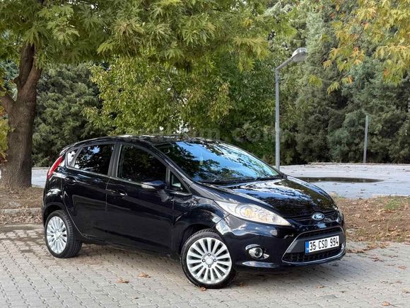 Sahibinden Ford Fiesta 1.4 Titanium 2009 Model 