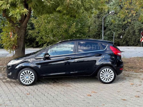 Sahibinden Ford Fiesta 1.4 Titanium 2009 Model 