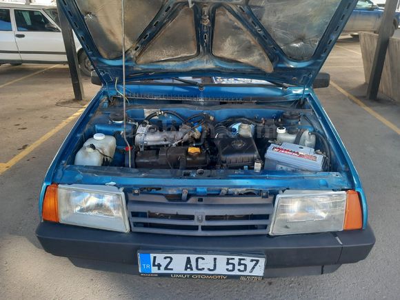 Galeriden Lada Samara 1.5 2000 Model Konya