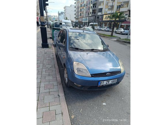 Sahibinden Ford Fiesta 1.4 Ghia 2003 Model