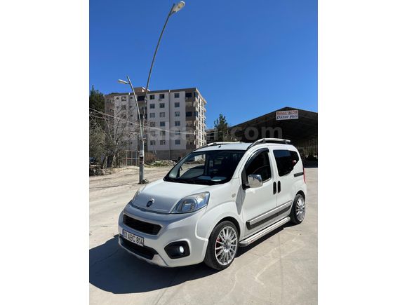 Sahibinden Fiat Fiorino Combi 1.3 Multijet Premio 2018 Model