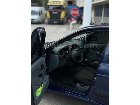 Sahibinden Renault Megane 1.6 RTE 1999 Model 