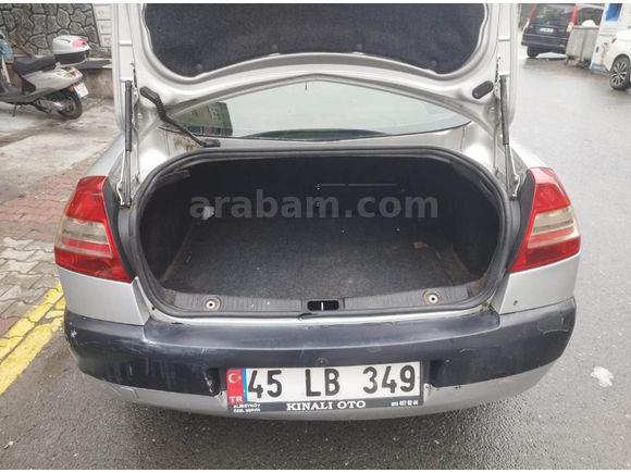 Sahibinden Renault Megane 1.5 dCi Authentique 2008 Model