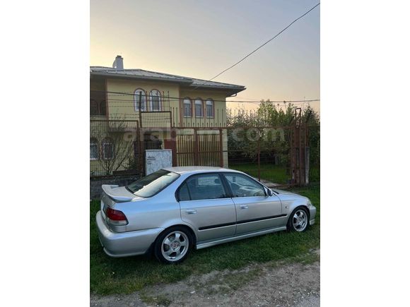Sahibinden Honda Civic 1.4 i S 2000 Model 