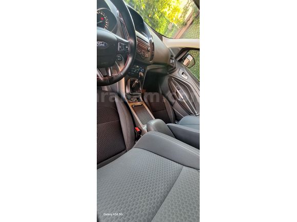 Sahibinden  Ford Kuga 1.5 TDCi Style 2018 Model ceki demirli