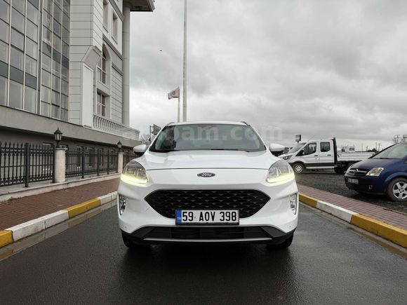 2023 Ford Kuga 1.5 EcoBoost Emsalsiz