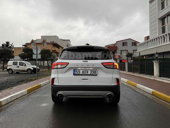 2023 Ford Kuga 1.5 EcoBoost Emsalsiz