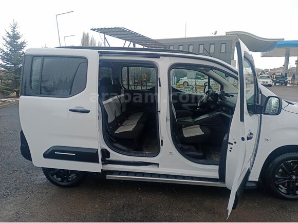 Sahibinden Citroen Berlingo 1.5 BlueHDI Max 2025 Model