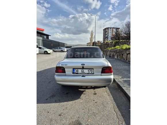 Sahibinden Ford Escort 1.6 CLX 1998 Model
