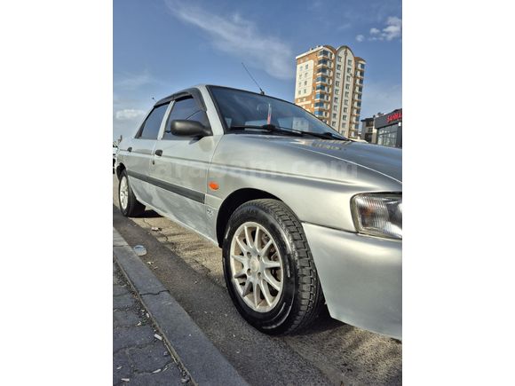 Sahibinden Ford Escort 1.6 CLX 1998 Model