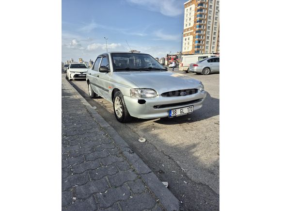 Sahibinden Ford Escort 1.6 CLX 1998 Model