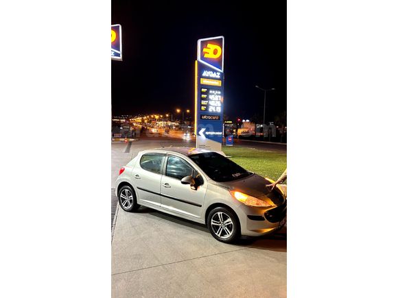 Sahibinden Peugeot 207 1.4 Trendy 207 Model  302 km Gri (metalik)