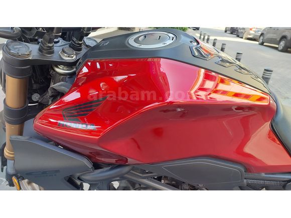 Temiz, bakımlı, kapalı garaj, kazasız CB250R