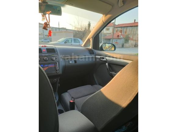 Volkswagen Touran hatasız en dolusu