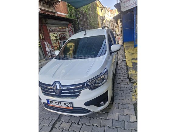Sahibinden Renault Express Combi 1.5 BlueDCI Touch 2023 Model
