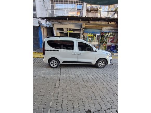 Sahibinden Renault Express Combi 1.5 BlueDCI Touch 2023 Model