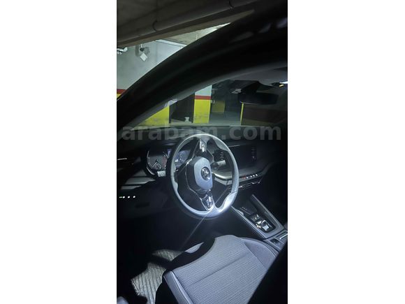 Sahibinden Skoda Octavia 1.0 e-Tec Elite 2023 Model  22.000 km Gri