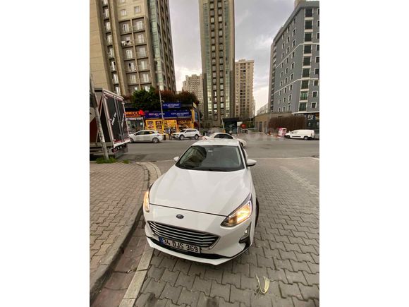 Sahibinden Ford Focus 1.5 TDCi Trend X 2020 Model  78.000 km Beyaz