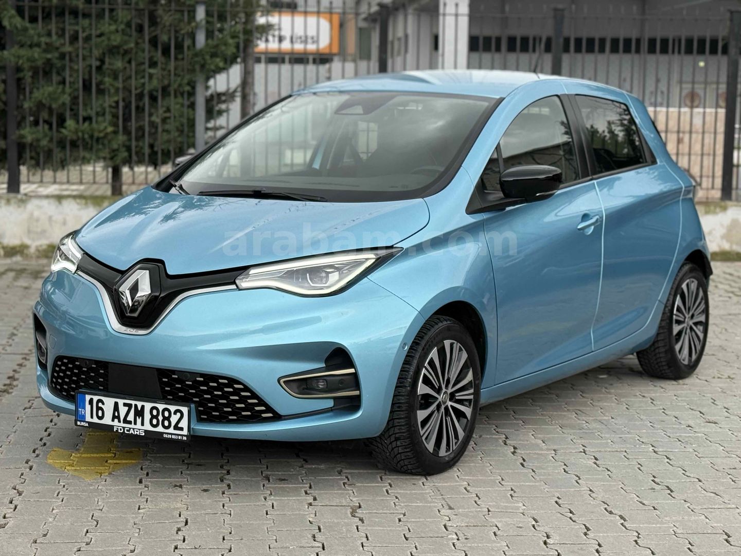 Galeriden Renault ZOE Intense 2022 Model Bursa 84.000 km Mavi