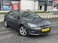 2013 ÇIKIŞLI BOYASIZ SUNROOFLU DÜŞÜK KM OTOMATİK SEDAN