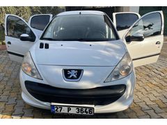 DÜŞÜK KM 
2011 Peugeot 206+plus 1.4 Comfort | |Masrafsız Temiz Aile Aracı