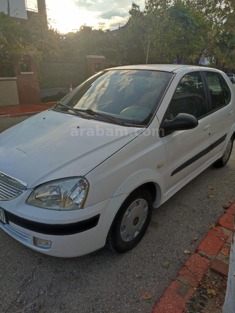 Sahibinden Tata Indica 1.4 Basic 2005 Model Adana 159.265 km Beyaz 3