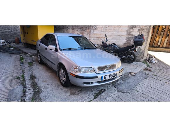 Sahibinden Volvo S40 1.6 2001 Model