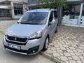 Peugeot Partner 1.6 HDI Allure ESP 2016 Model Bursa 191.418 km Gri (Gümüş)