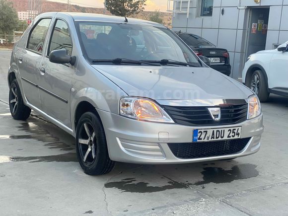 Sahibinden Dacia Logan 1.6 Ambiance 2011 Model  725.000 km Gri