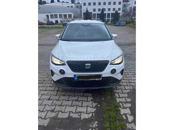 Sahibinden Seat Arona 1.0 EcoTSI Style 2024 Model  26.000 km Beyaz