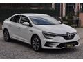 2025 RENAULT MEGANE (senetle taksitlendirme seçeneğimiz vardır)