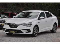 2025 RENAULT MEGANE (senetle taksitlendirme seçeneğimiz vardır)