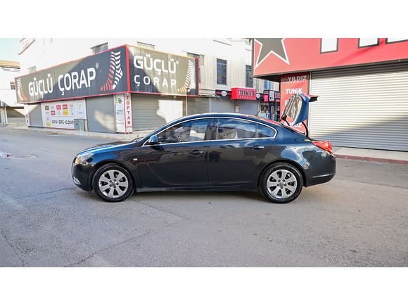 Sahibinden Opel Insignia 2.0 CDTI Edition 2011 Model 