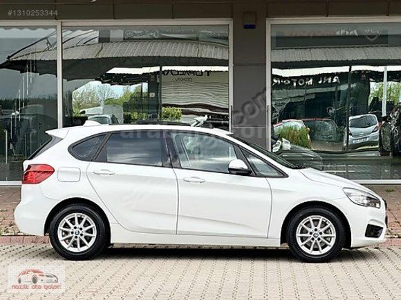 2015 İLKEL BMW 216d YETKİLİ SERVİS BKMLI SUNROOF 65binKM BOYASIZ