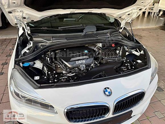 2015 İLKEL BMW 216d YETKİLİ SERVİS BKMLI SUNROOF 65binKM BOYASIZ