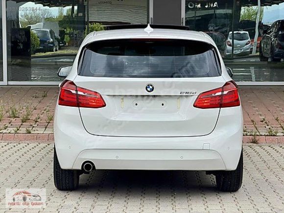 2015 İLKEL BMW 216d YETKİLİ SERVİS BKMLI SUNROOF 65binKM BOYASIZ