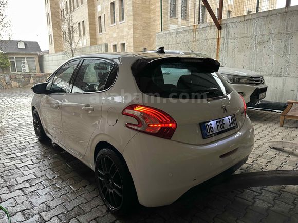 Sahibinden Peugeot 208 1.4 HDi Active 2013 Model 