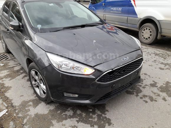 Sahibinden Ford Focus 1.6 Ti-VCT Style 2015 Model