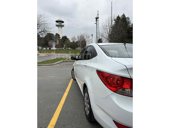 Sahibinden Hyundai Accent Blue 1.6 CRDI Mode 2014 Model 